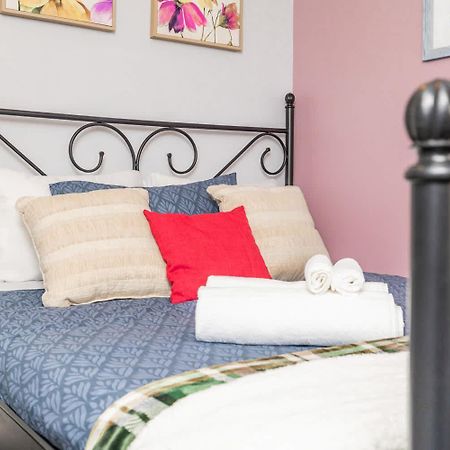 Pet-Friendly Home - Near Chinatown & Little Italy Otawa Exterior foto